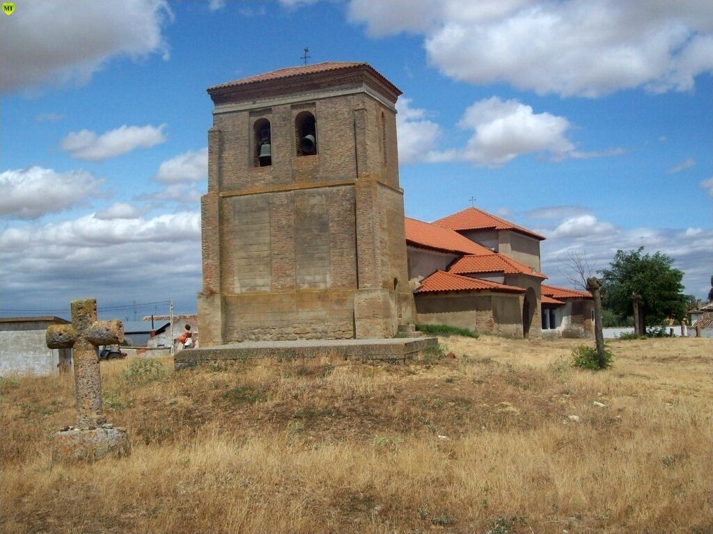Iglesia Parroquial de San Martín de Tours en Villarmentero de Campos