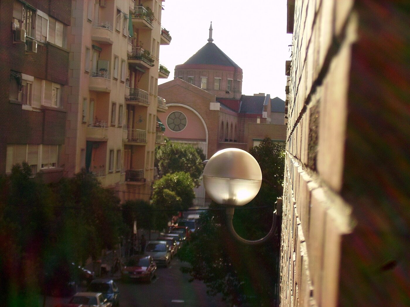 Parroquia de la Sagrada Familia en Madrid