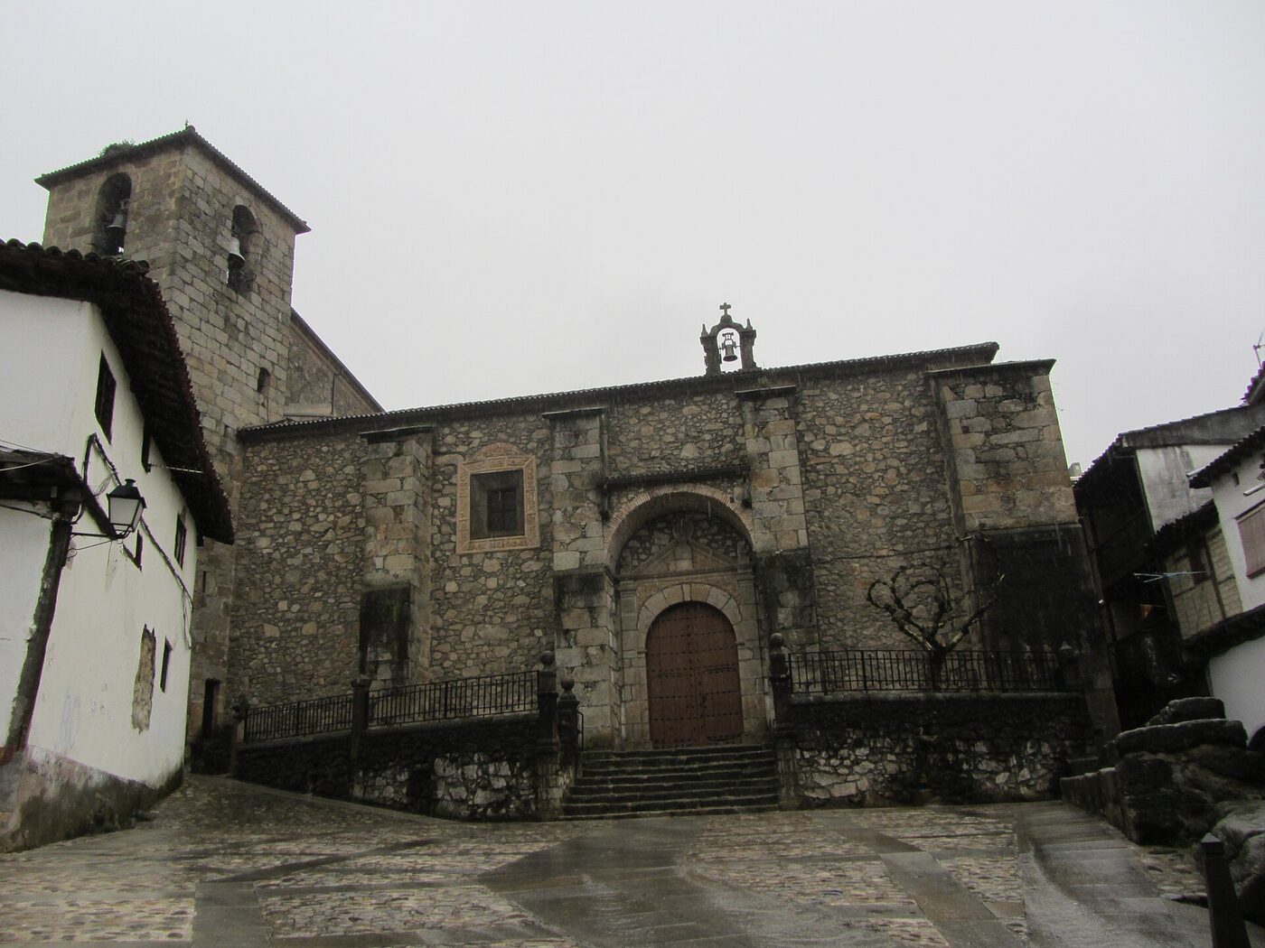 Iglesia de San Miguel Arcángel en Cabezuela del Valle