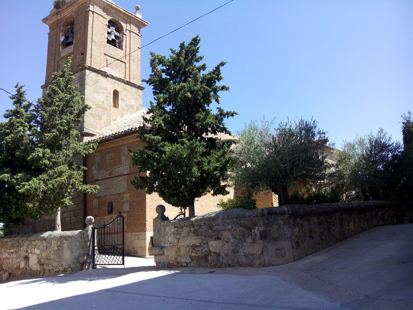Iglesia de San Gil Abad en Torrico