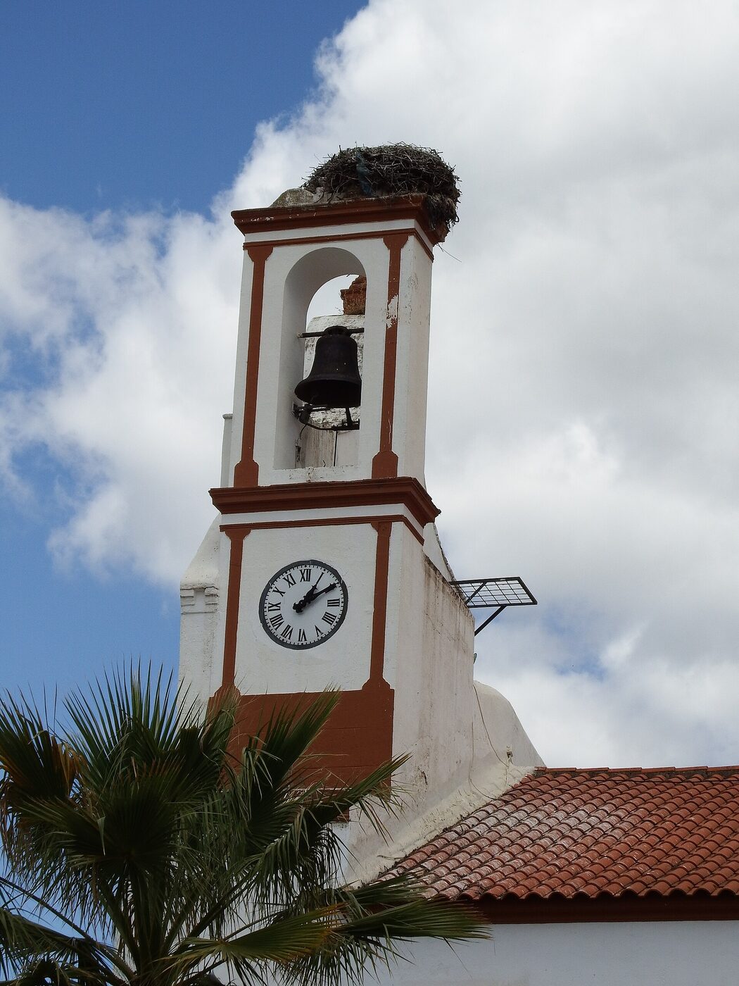 Iglesia de Santiago el Mayor en Arroyomolinos de León