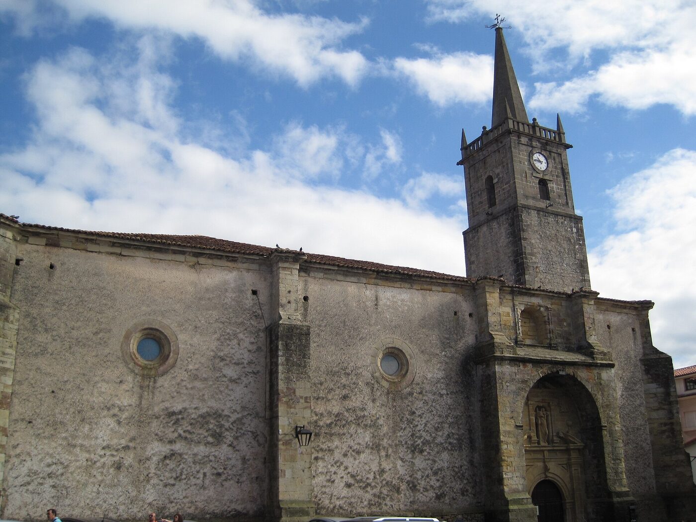 Iglesia de San Cristóbal en Comillas