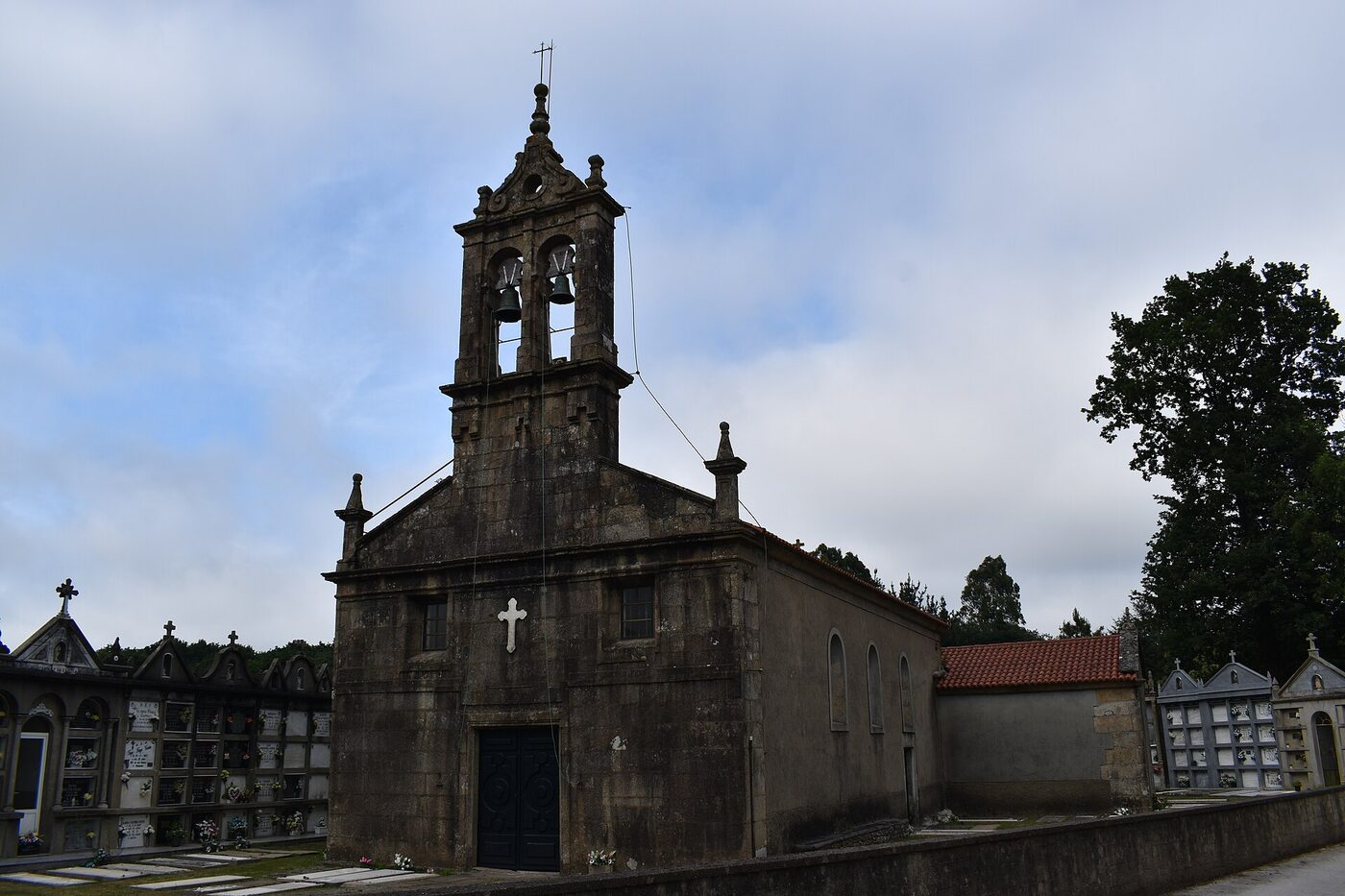 Igrexa de San Xián de Cabaleiros en A Pontepedra