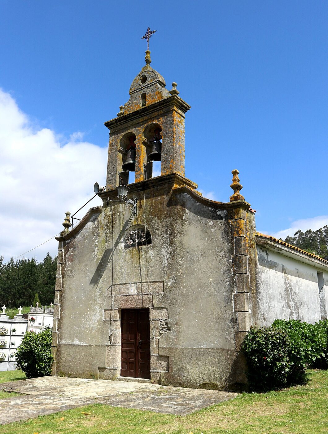 Igrexa de Santa María de Figueredo en Oza Cesuras