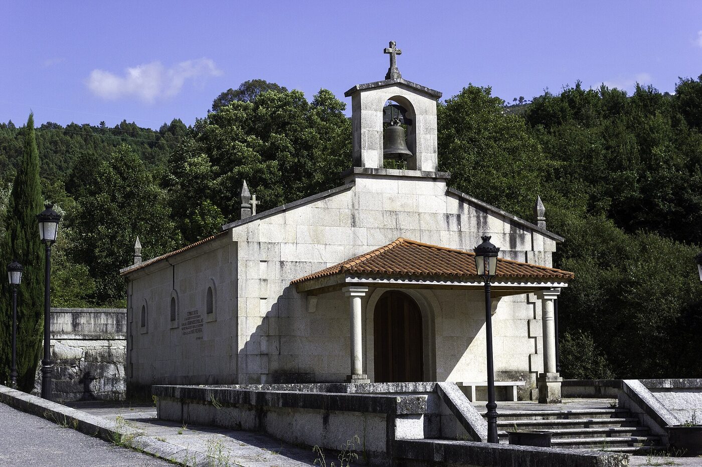 Capela da Nosa Señora de Fátima de Ponte Barxas en Padrenda