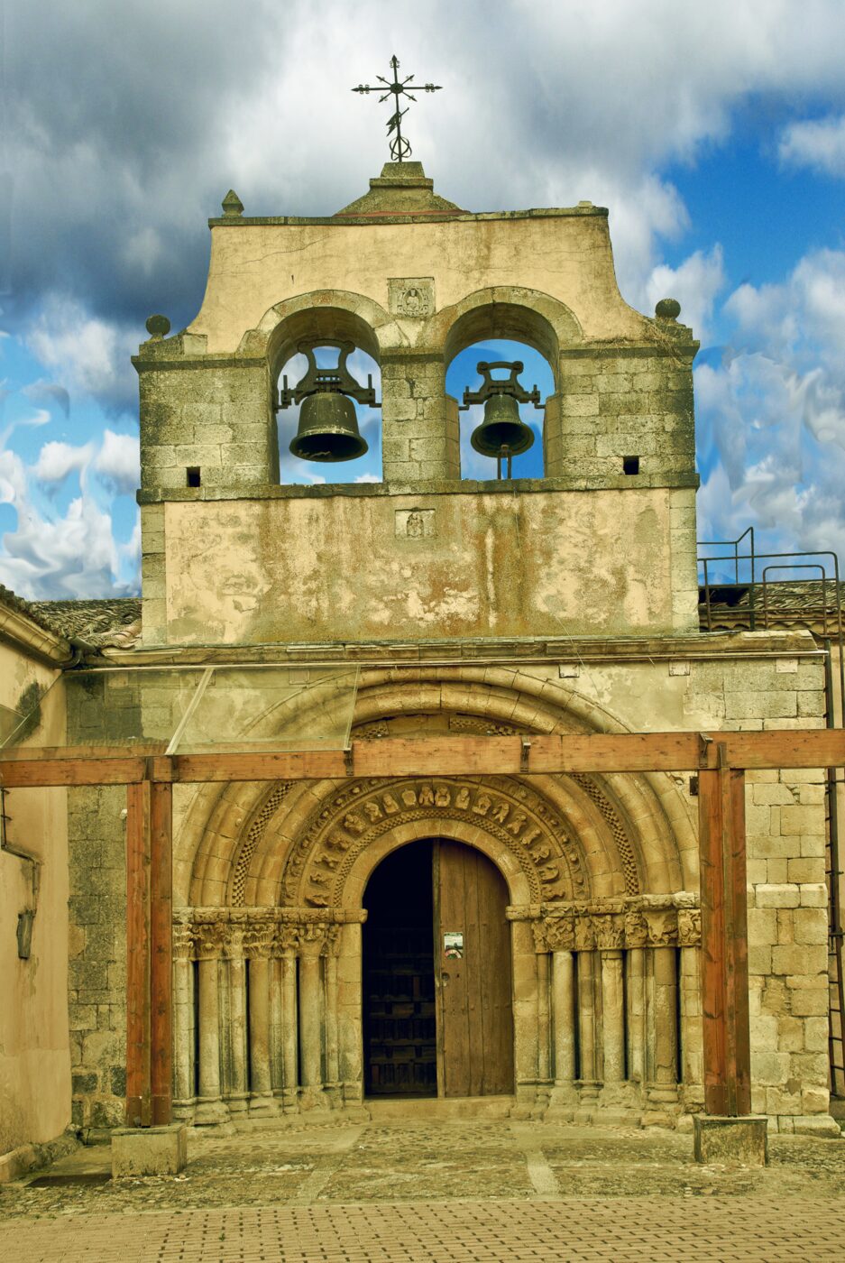 Iglesia de San Pelayo en Buenavista de Valdavia