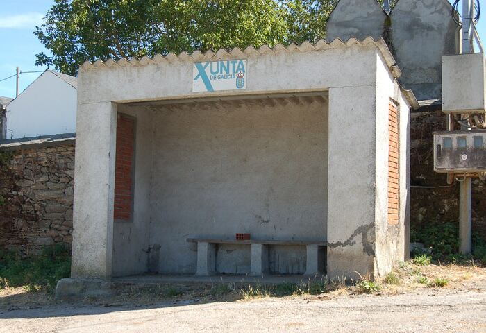 Igrexa de San Martiño de Manzaneda