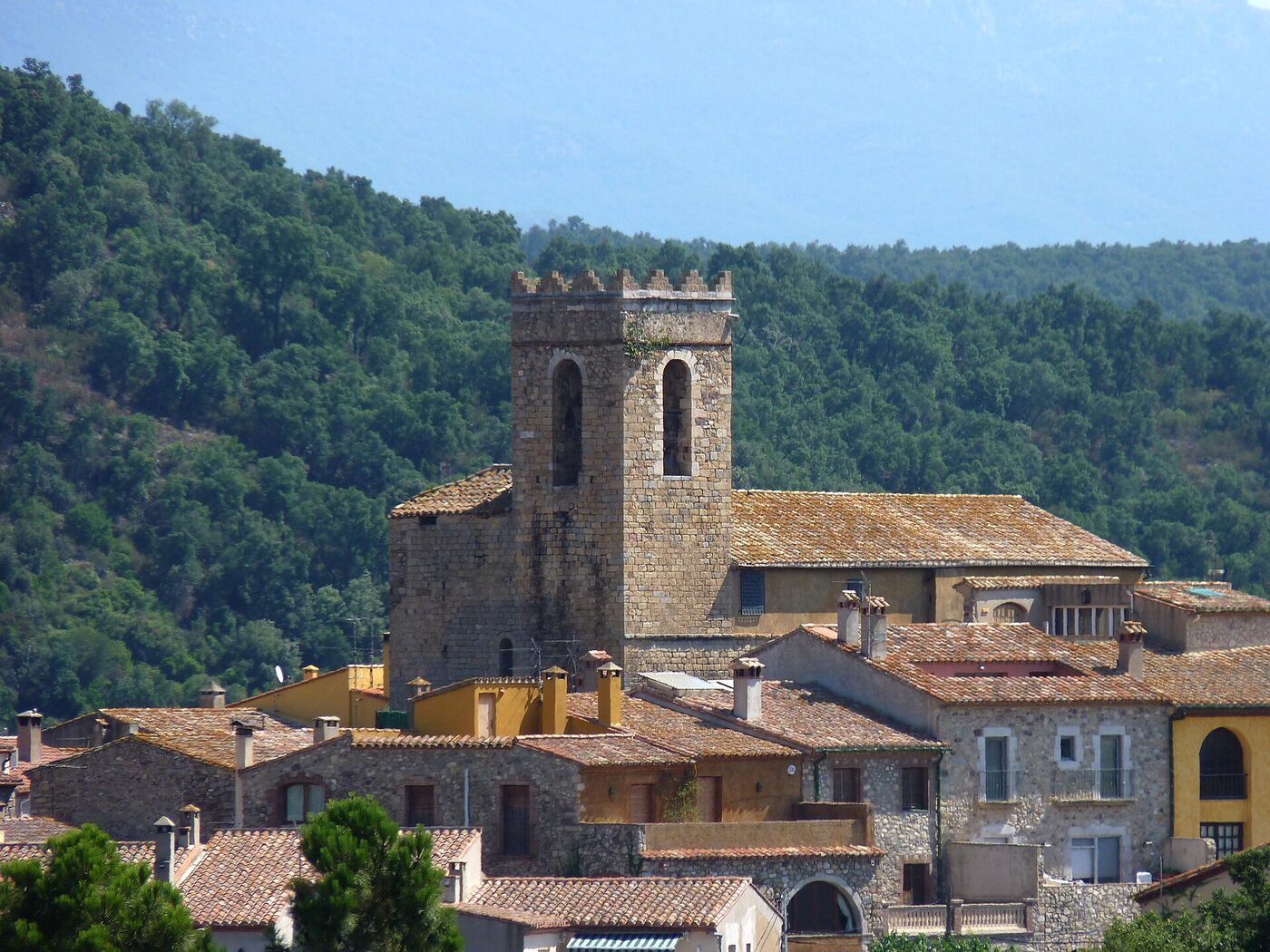 Santa Maria de Darnius en Darnius
