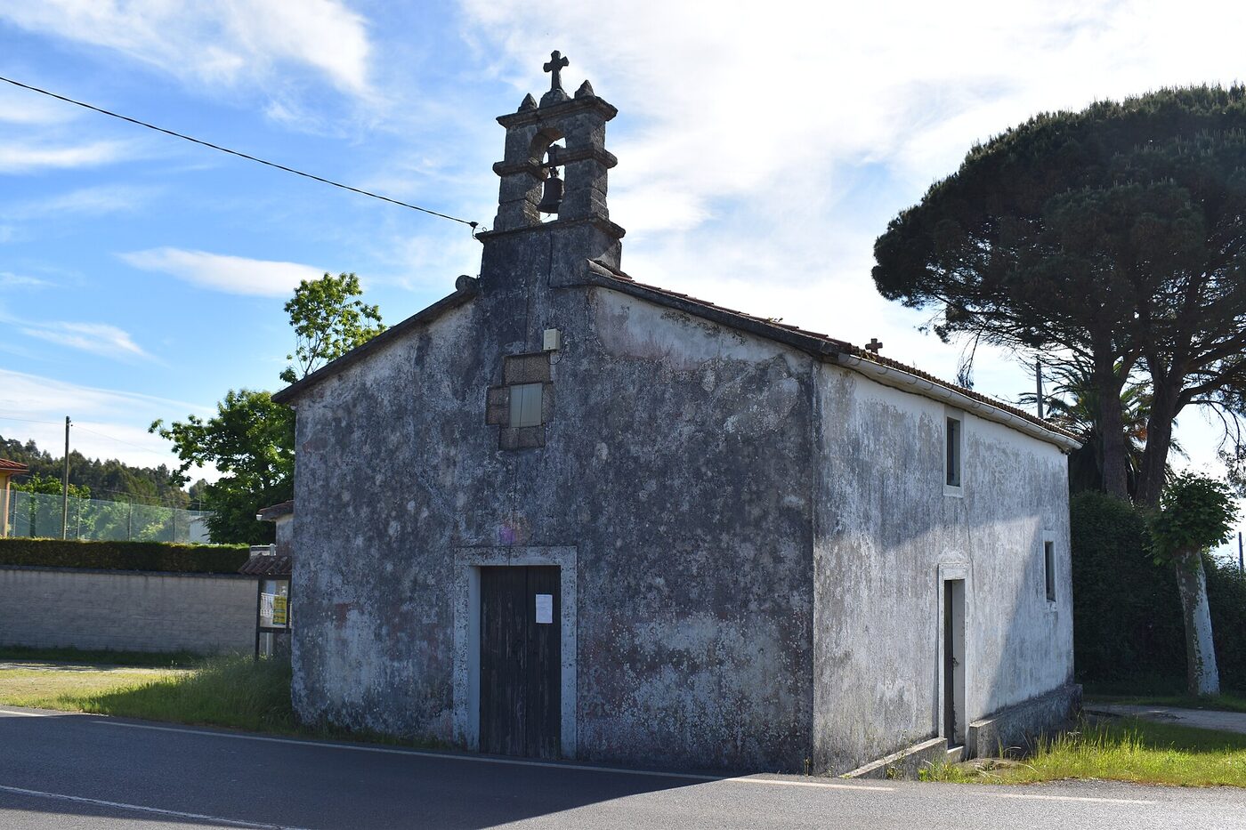 Capela de San Roque en Cambre