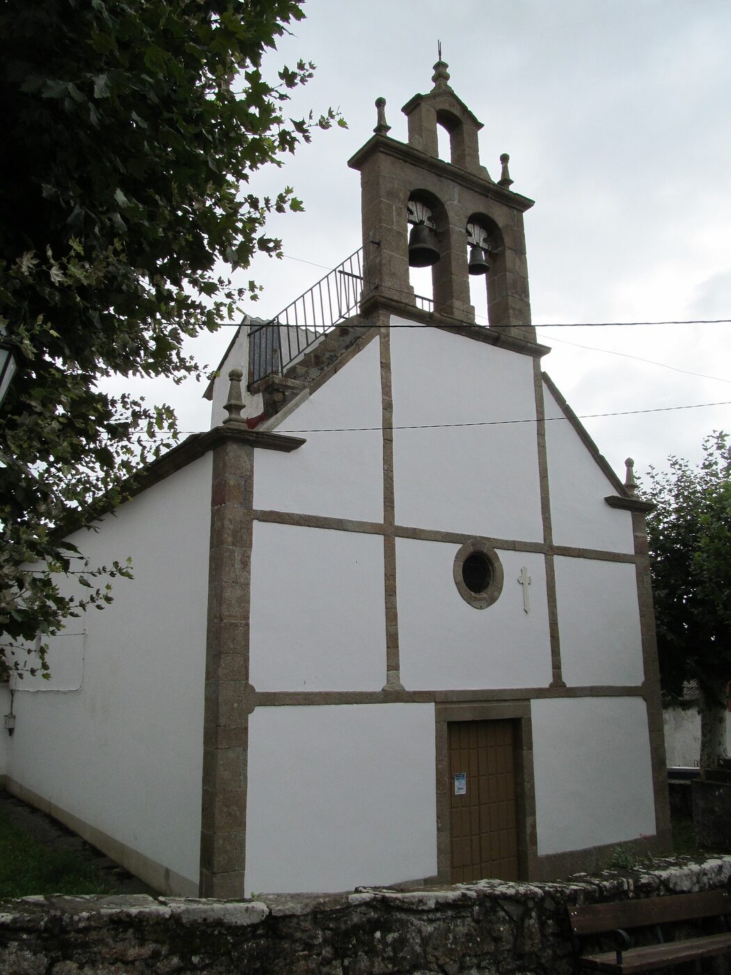 Igrexa de San Pedro de Cervás en Ares