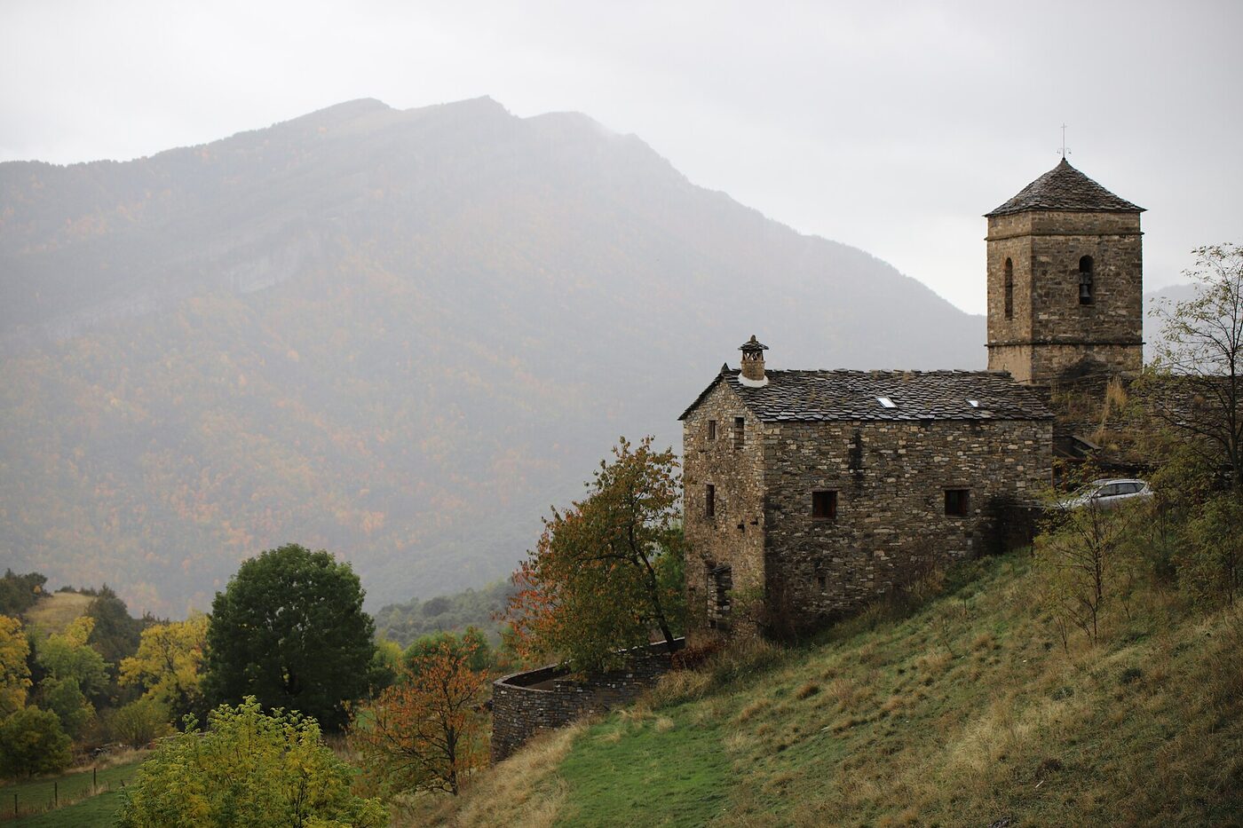 Iglesia de San Miguel (sXVII) en Sobrarbe