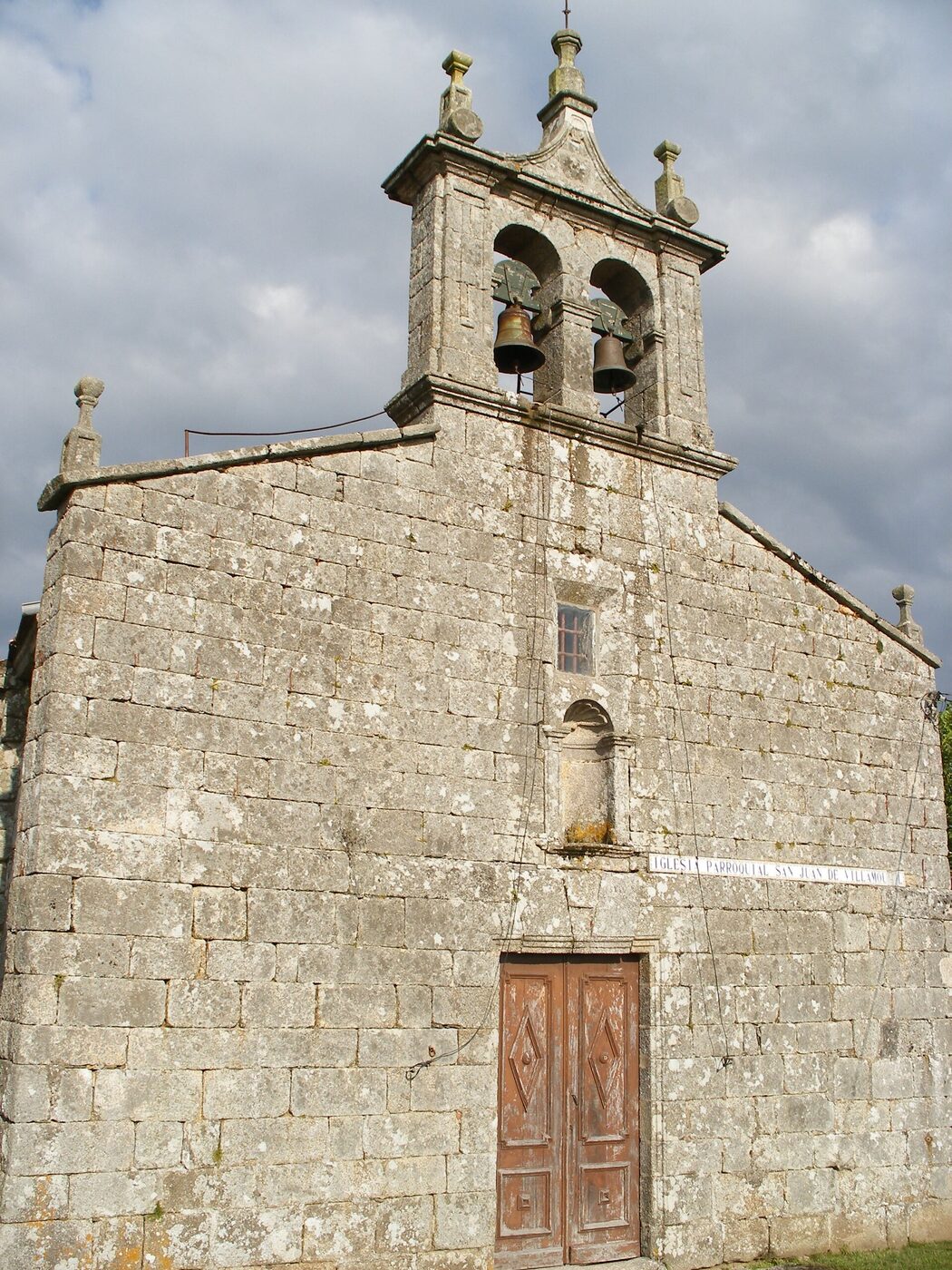 Igrexa de San Xoán de Vilamourel en Consistorio