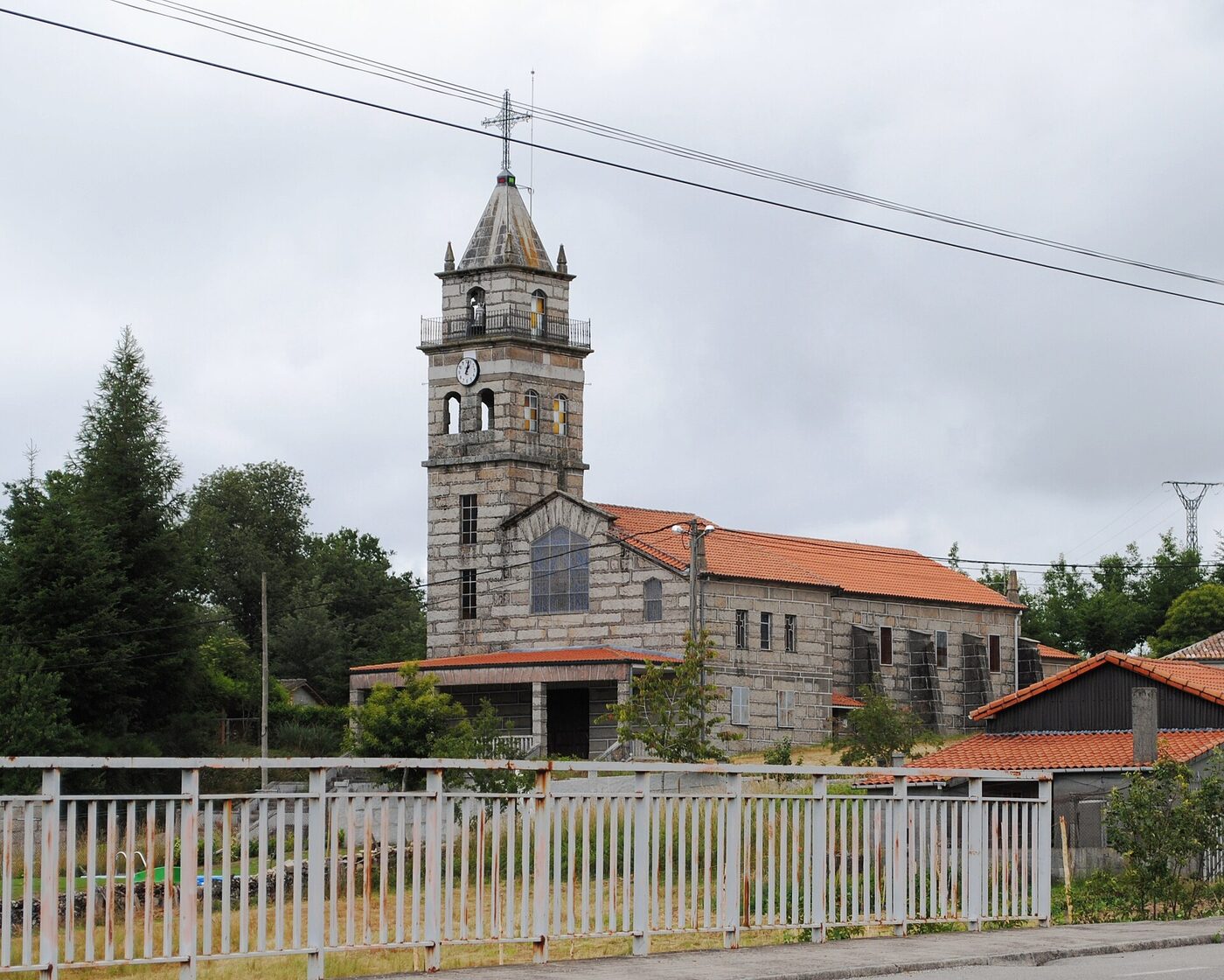Igrexa Nova de Santa María de Vilariño Frío en Montederramo