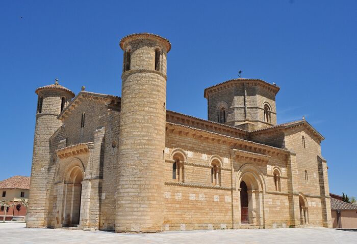 Iglesia de San Martín de Tours
