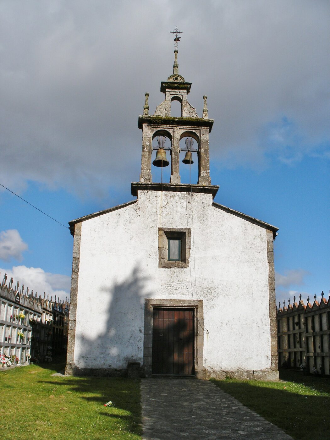 Igrexa de Santiago de Baltar en Melide