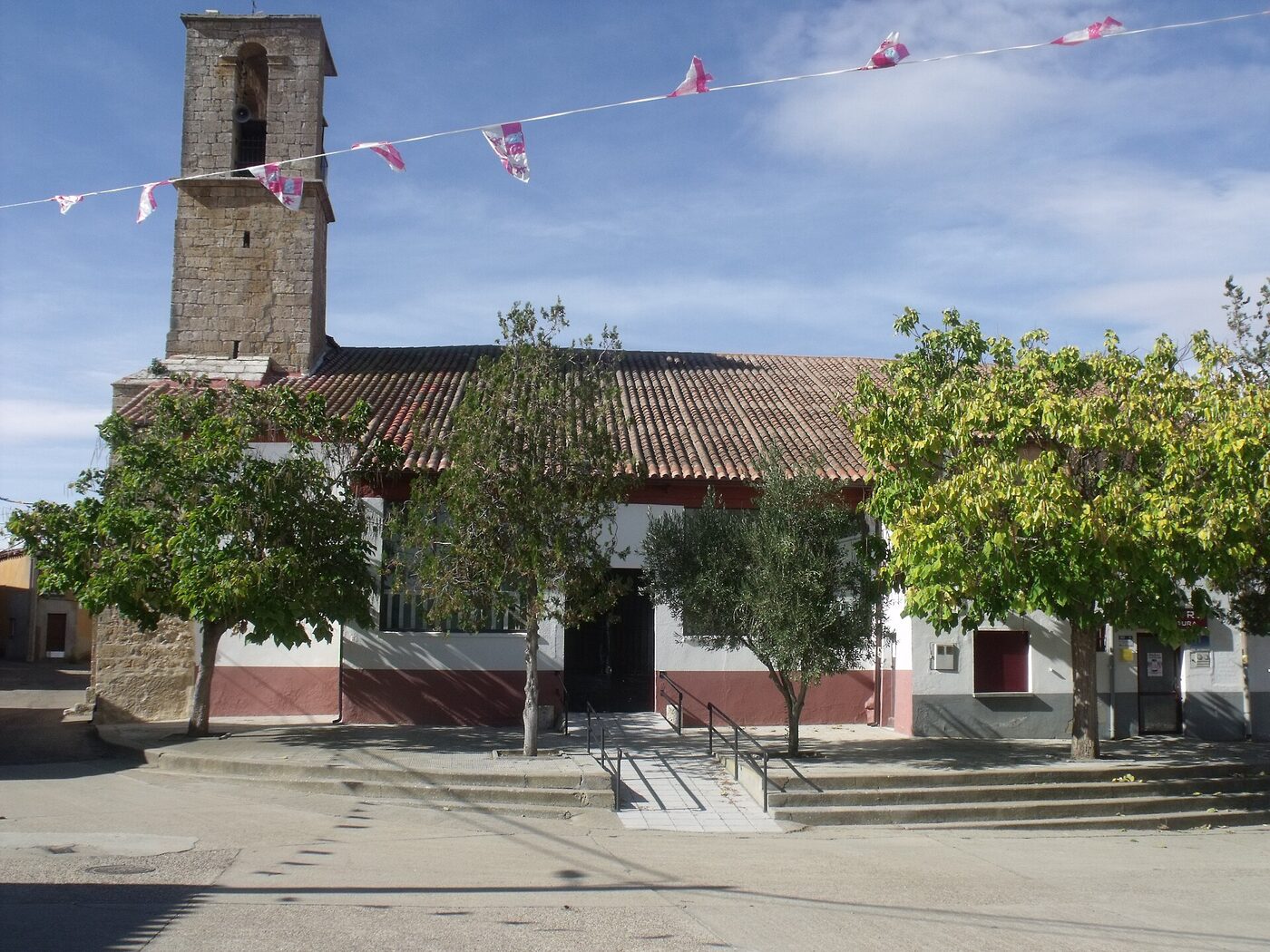 Iglesia parroquial de San Esteban Protomártir en Villalube