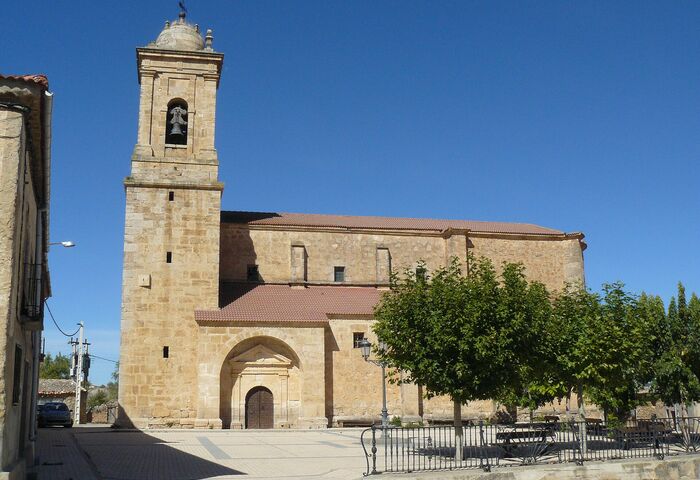Iglesia parroquial de San Bernabé.
