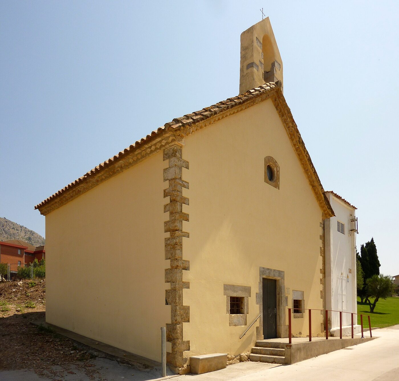 Capella del Roser en Torroella de Montgrí
