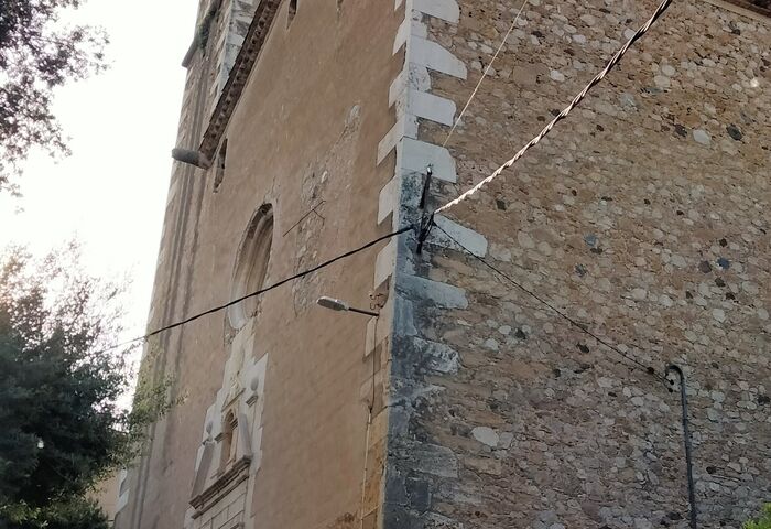 Església de Santa Maria d'Orfes