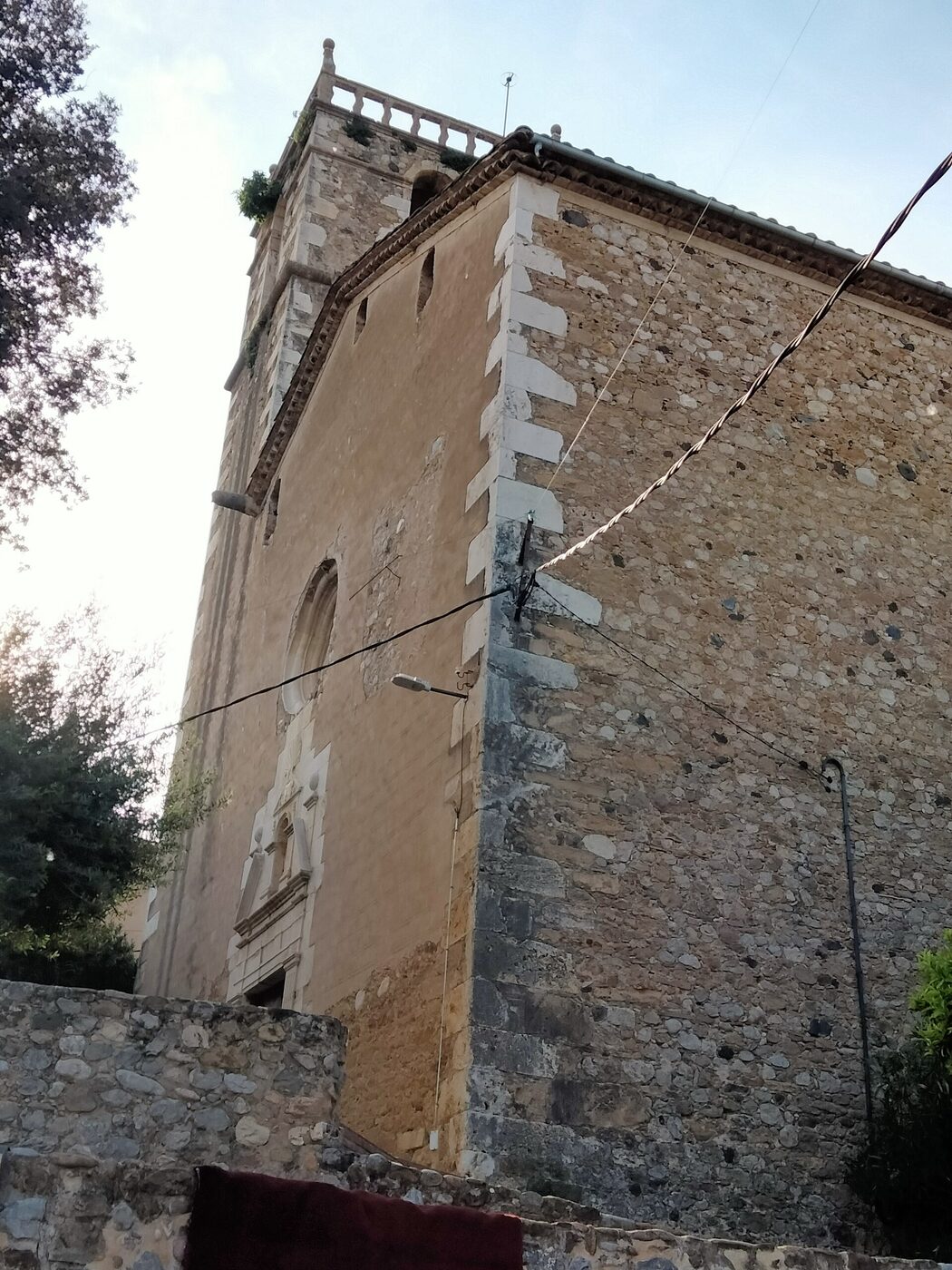 Església de Santa Maria d'Orfes en Vilademuls