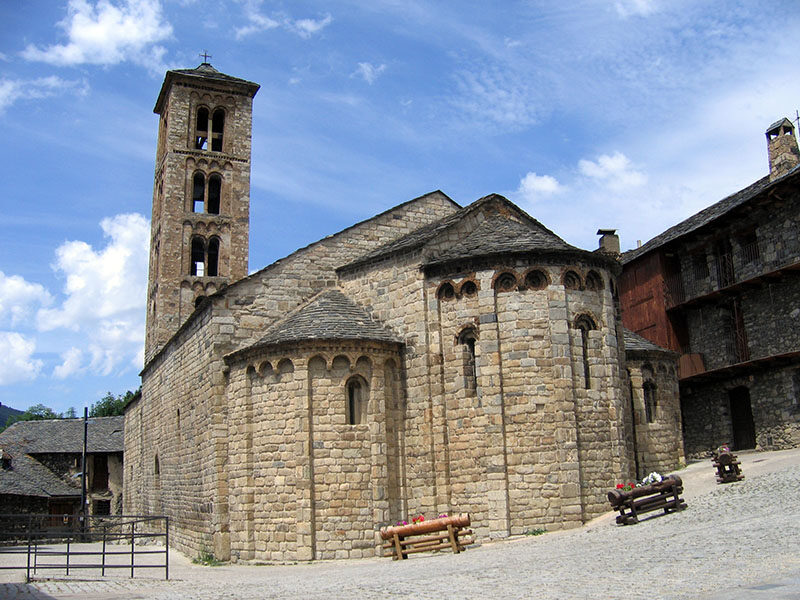 Santa Maria de Taüll en la Vall de Boí
