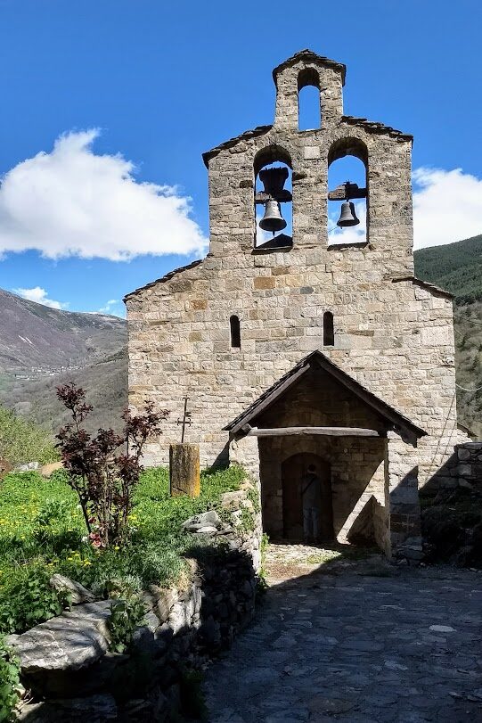Santa Maria de Cardet en la Vall de Boí