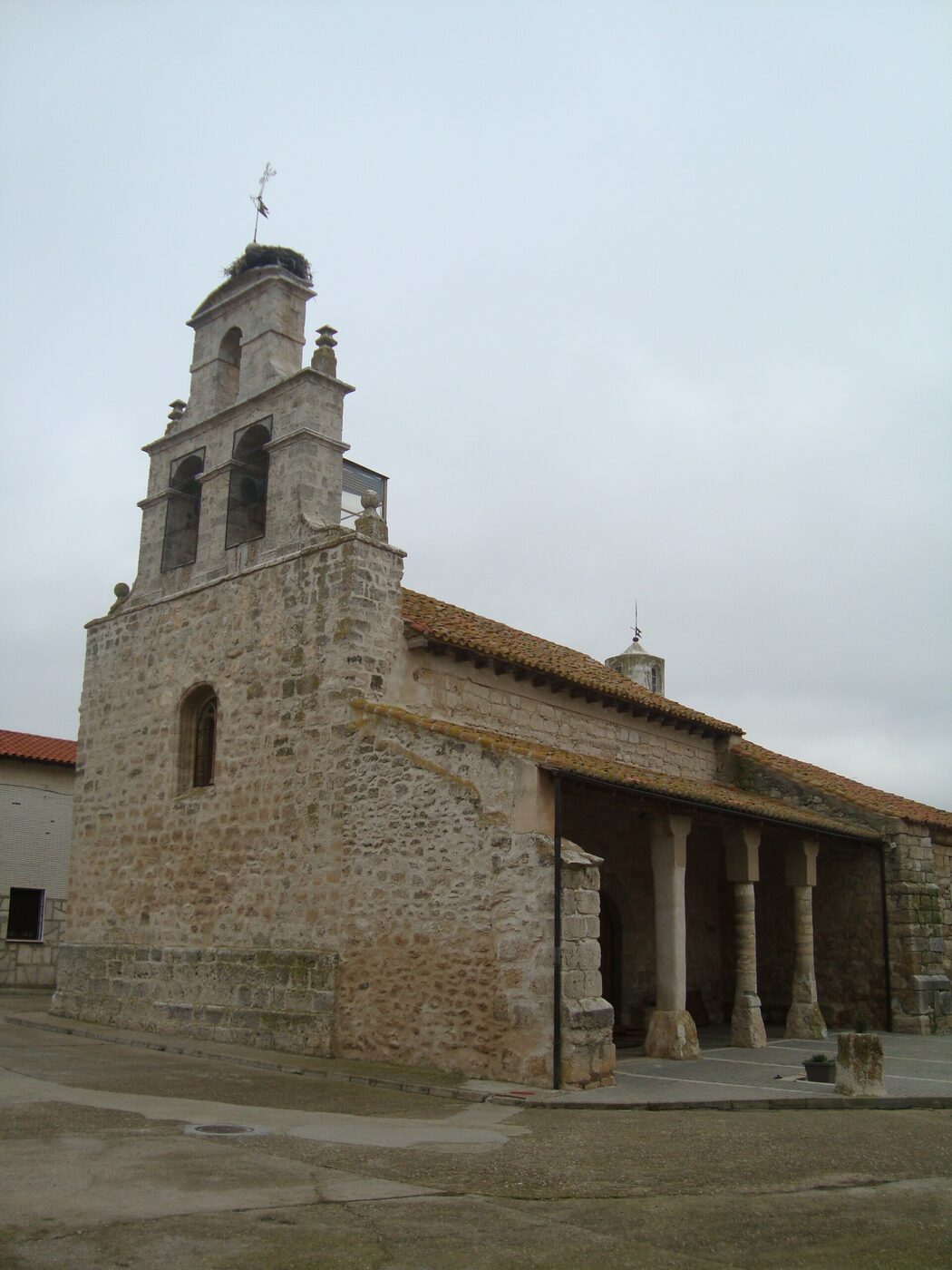 Iglesia de la Asunción en Robladillo