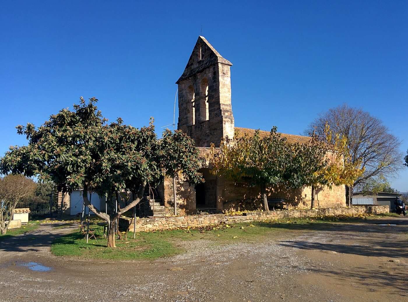Església de Santa Magdalena de Noves en Camós