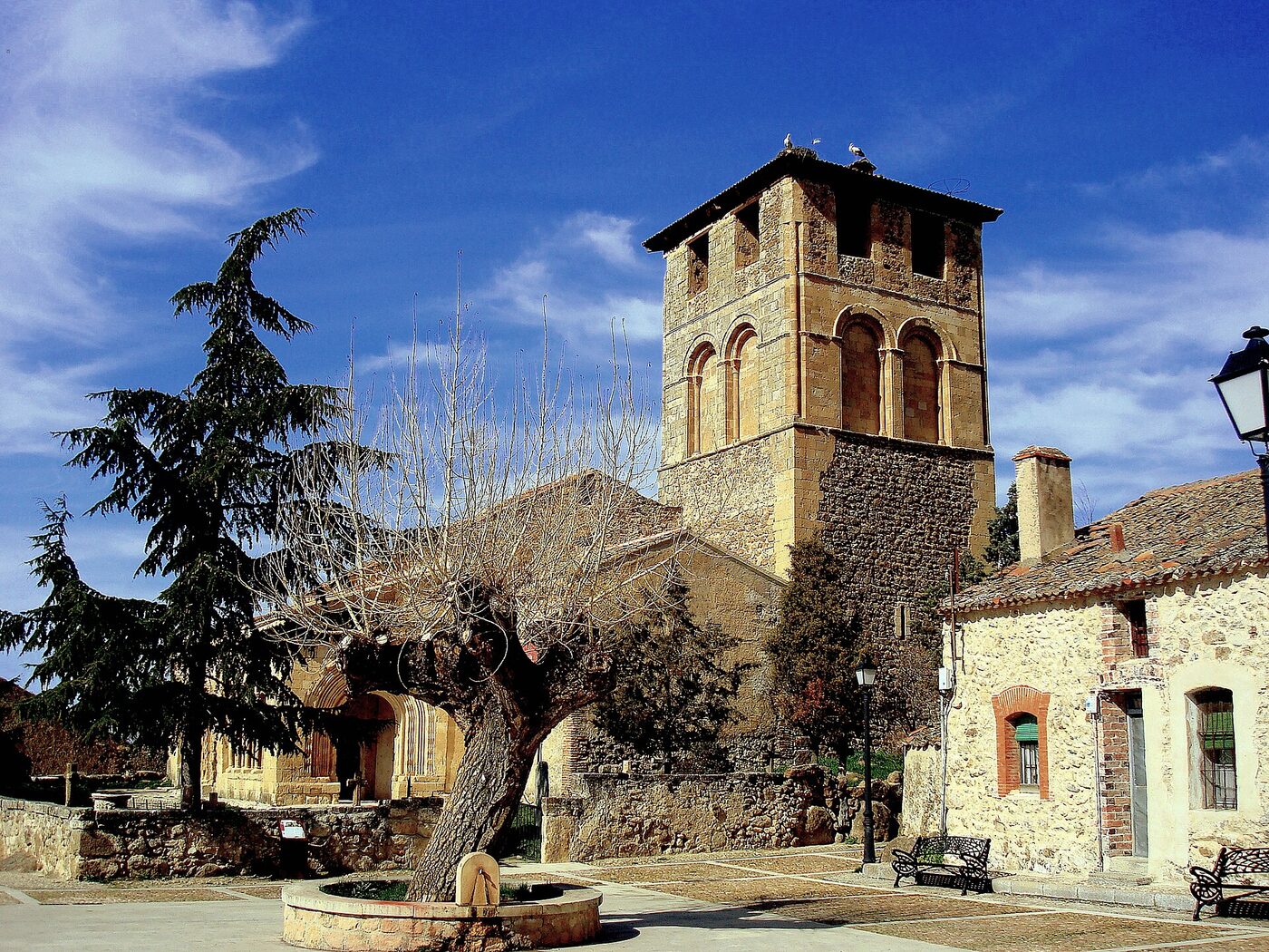 Iglesia de San Miguel en Navas de San Antonio