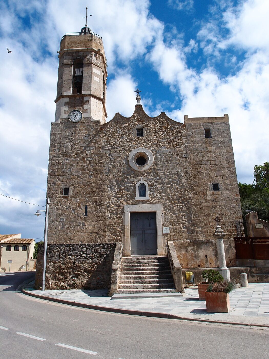 Església de Sant Mamet en Riumors