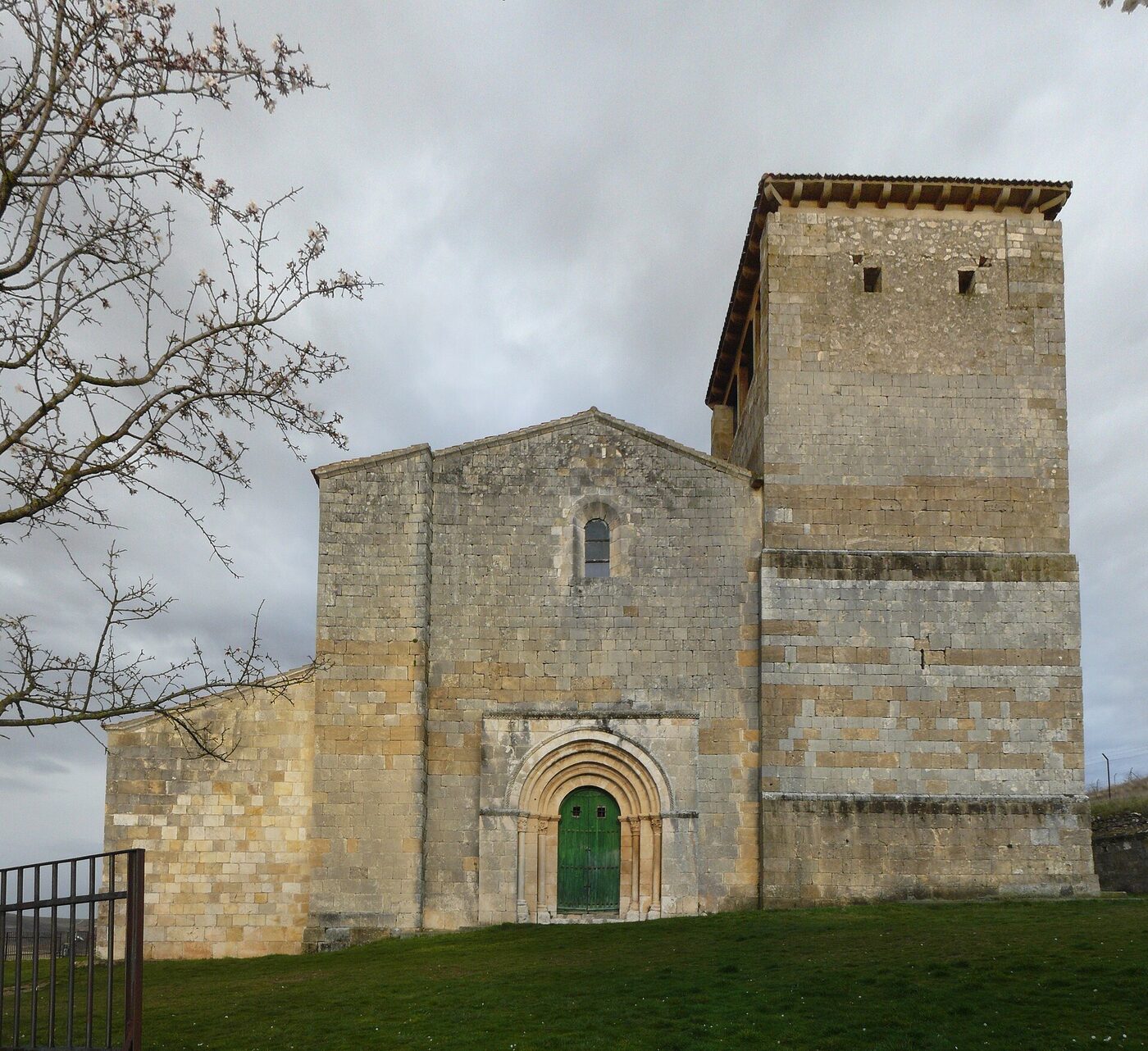 Iglesia de San Miguel en Fuentidueña