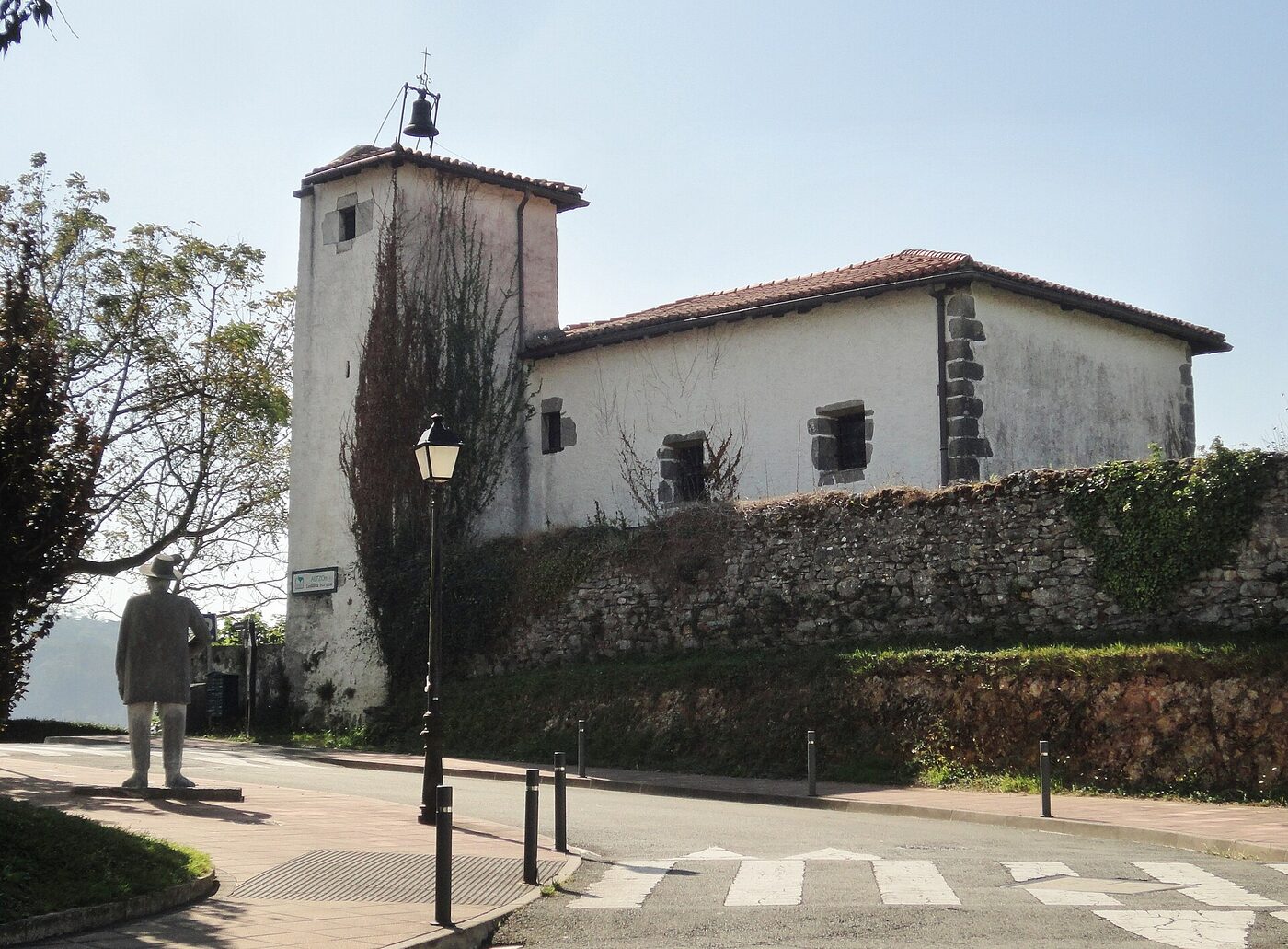 Santa Barbara ermita en Alzo