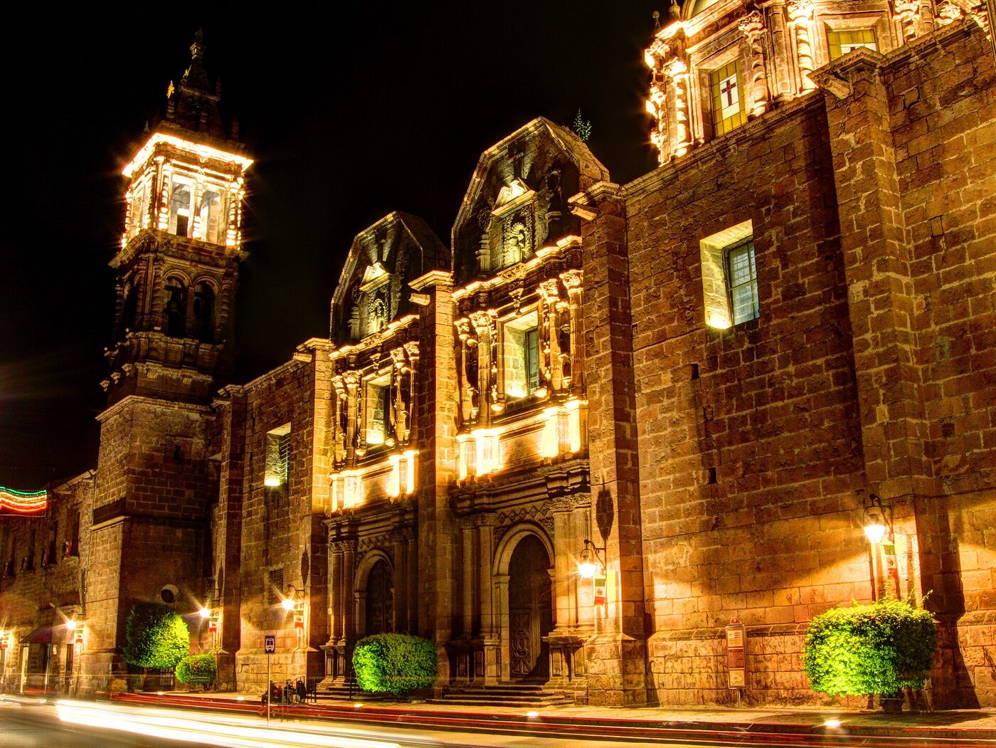 Templo de las Monjas en Ciudad Peluche