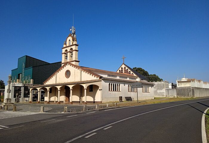 Igrexa de San Xián de Serantes