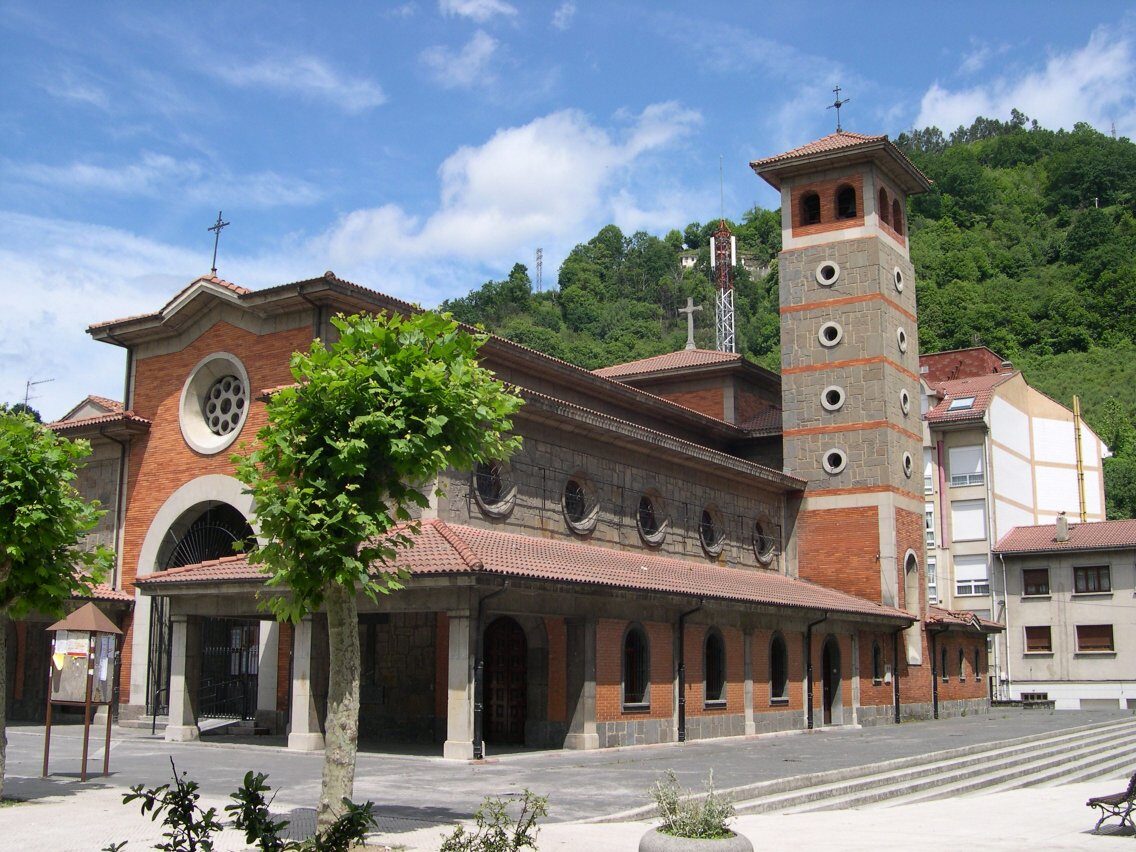 Samartín de Tours en San Martín del Rey Aurelio