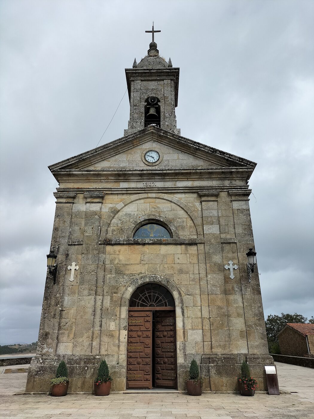 Igrexa de San Pedro de Palmeira en Palmeira