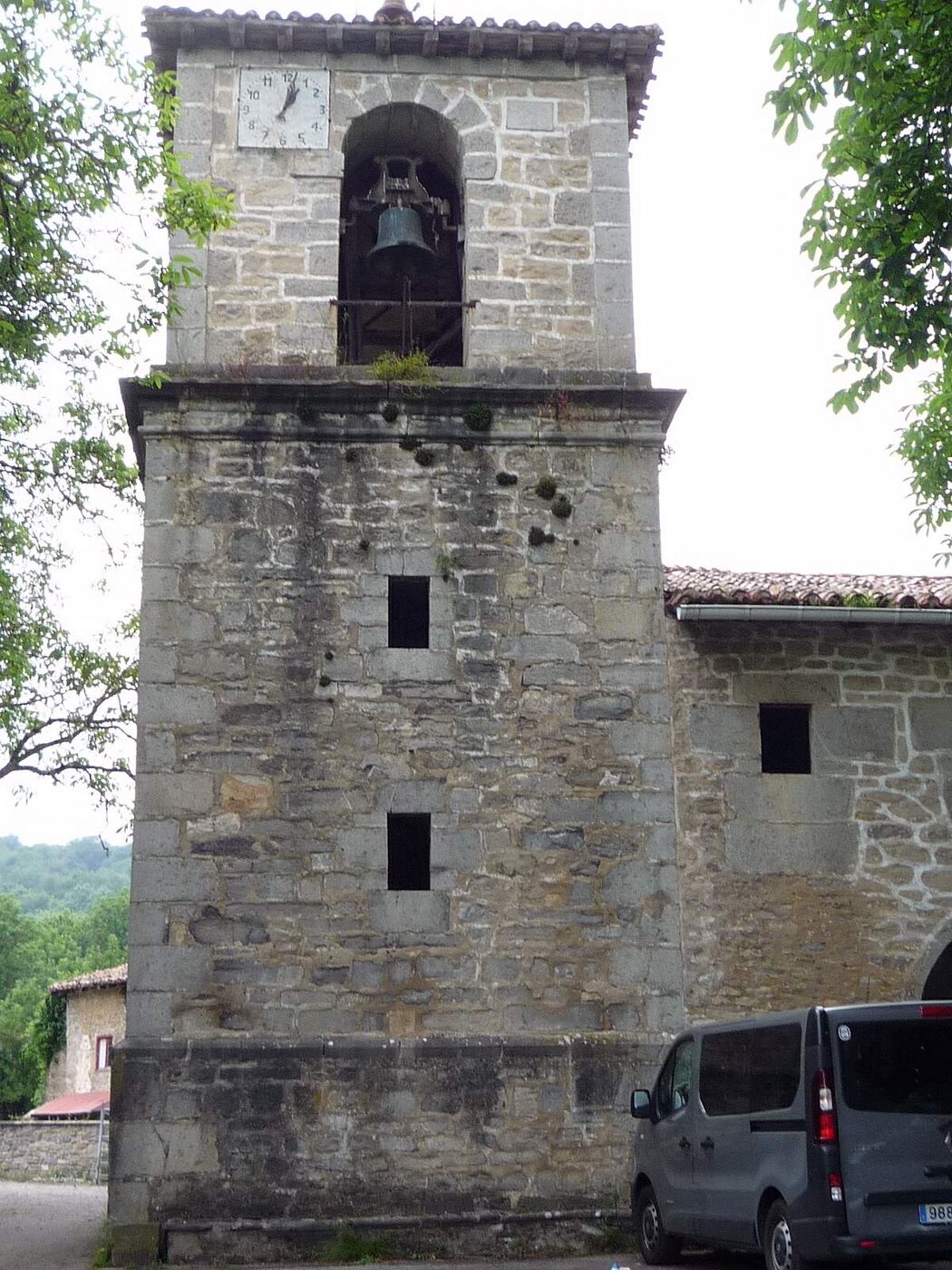 Iglesia de San Martín en Izarra