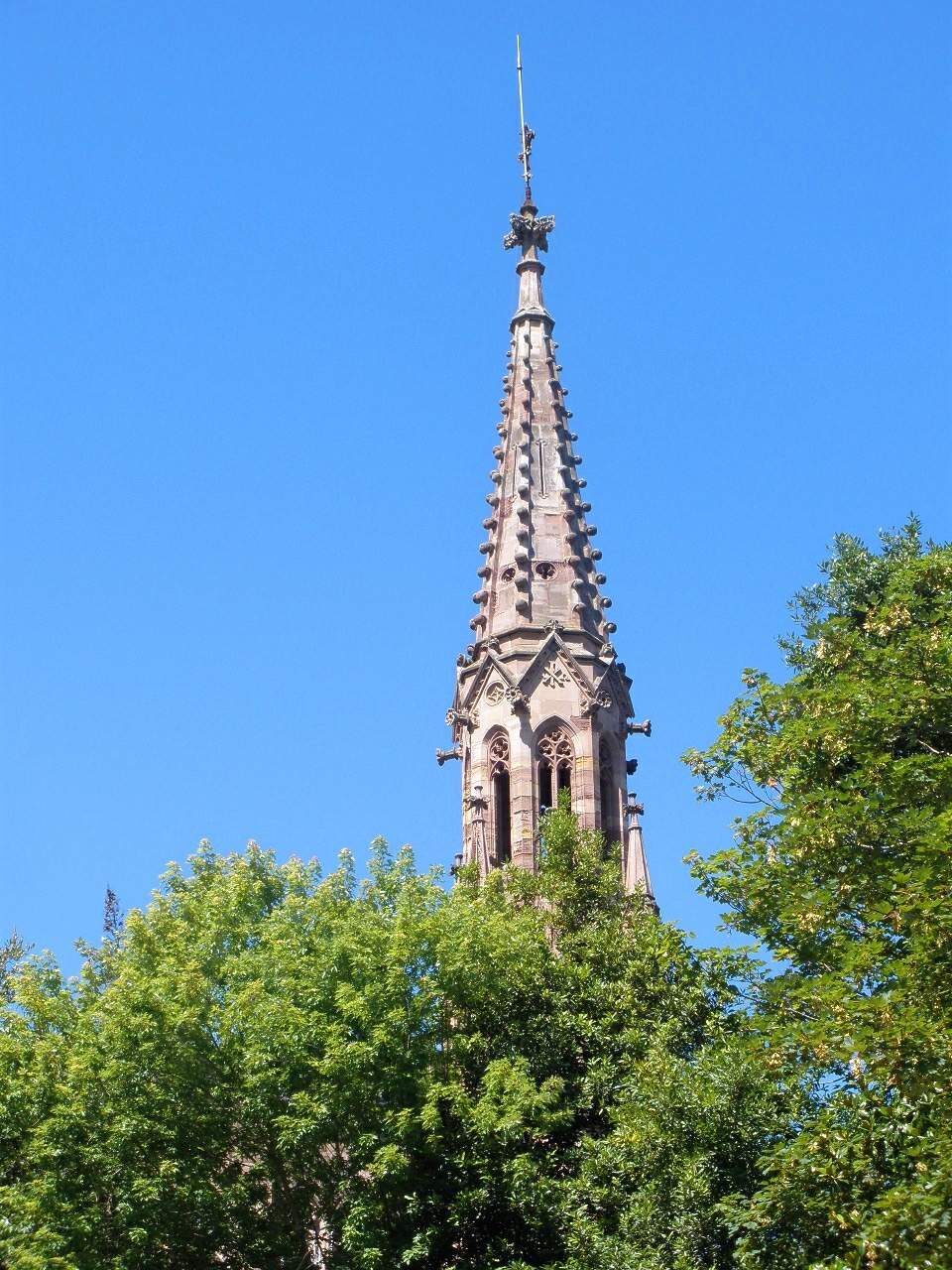 Capilla Panteón de los Marqueses de Comillas en Comillas
