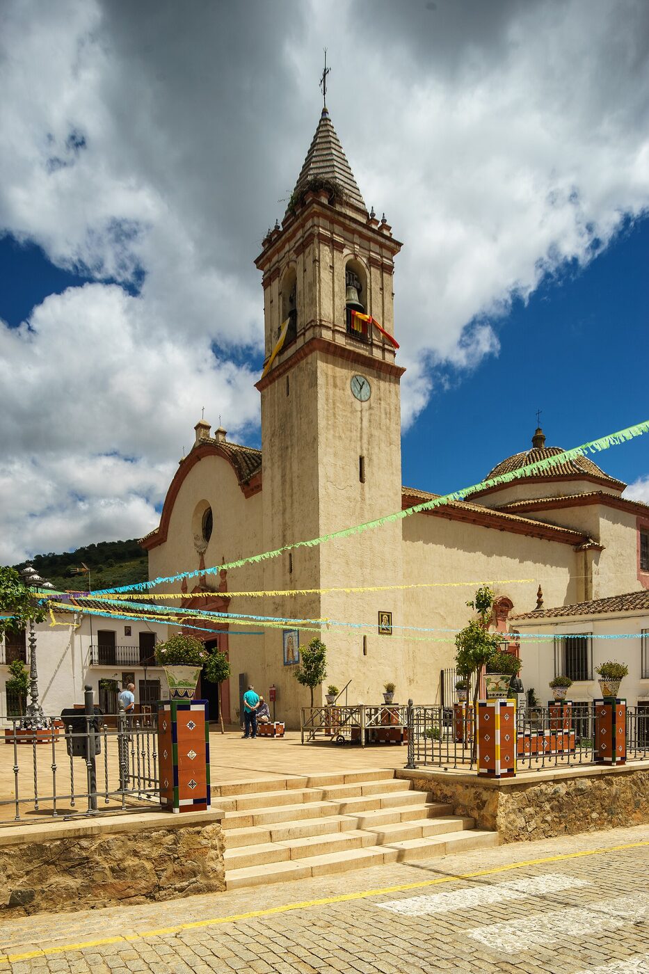 Iglesia de San Sebastián en Higuera de la Sierra