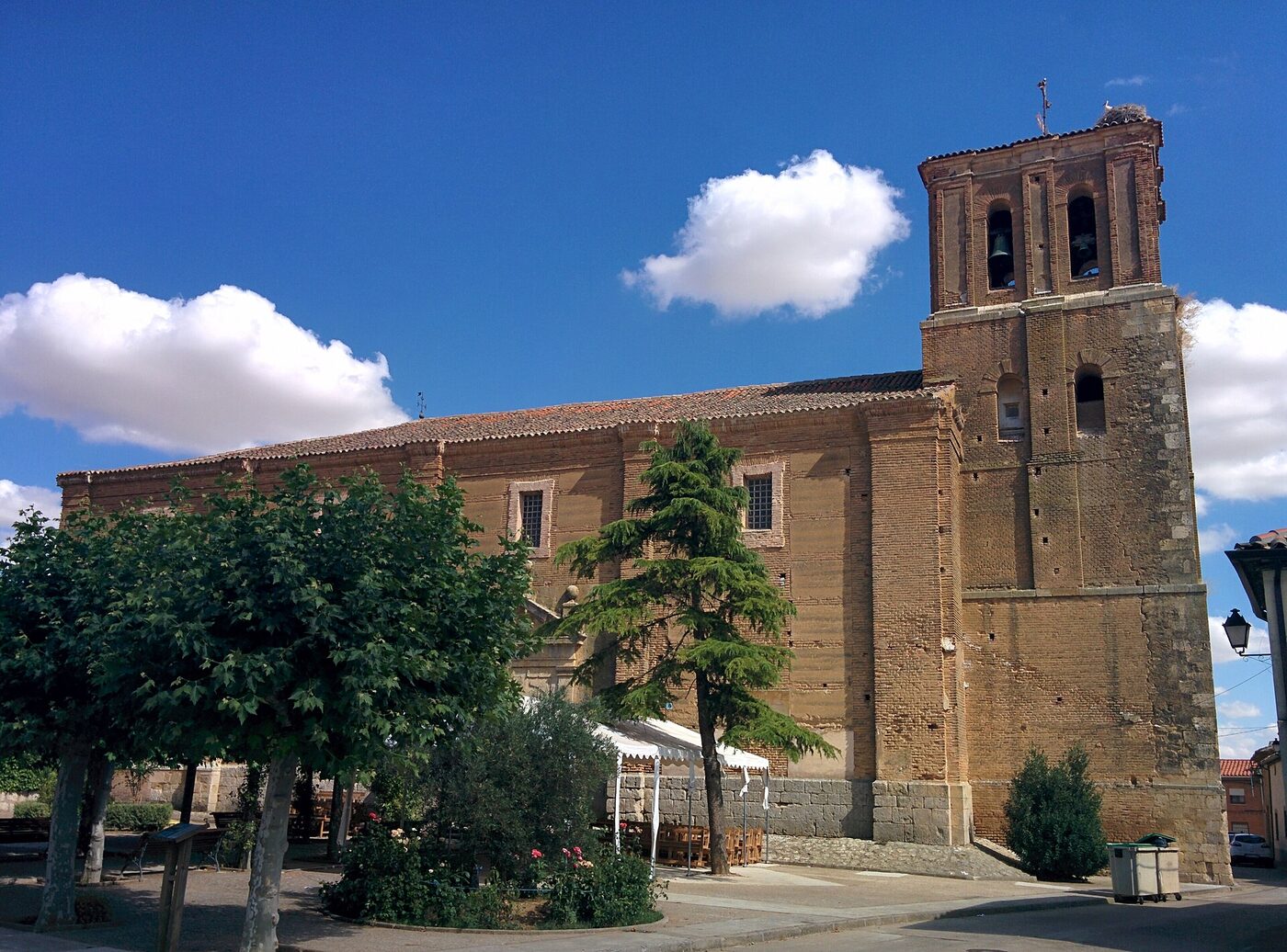 Iglesia del Salvador en Herrín de Campos