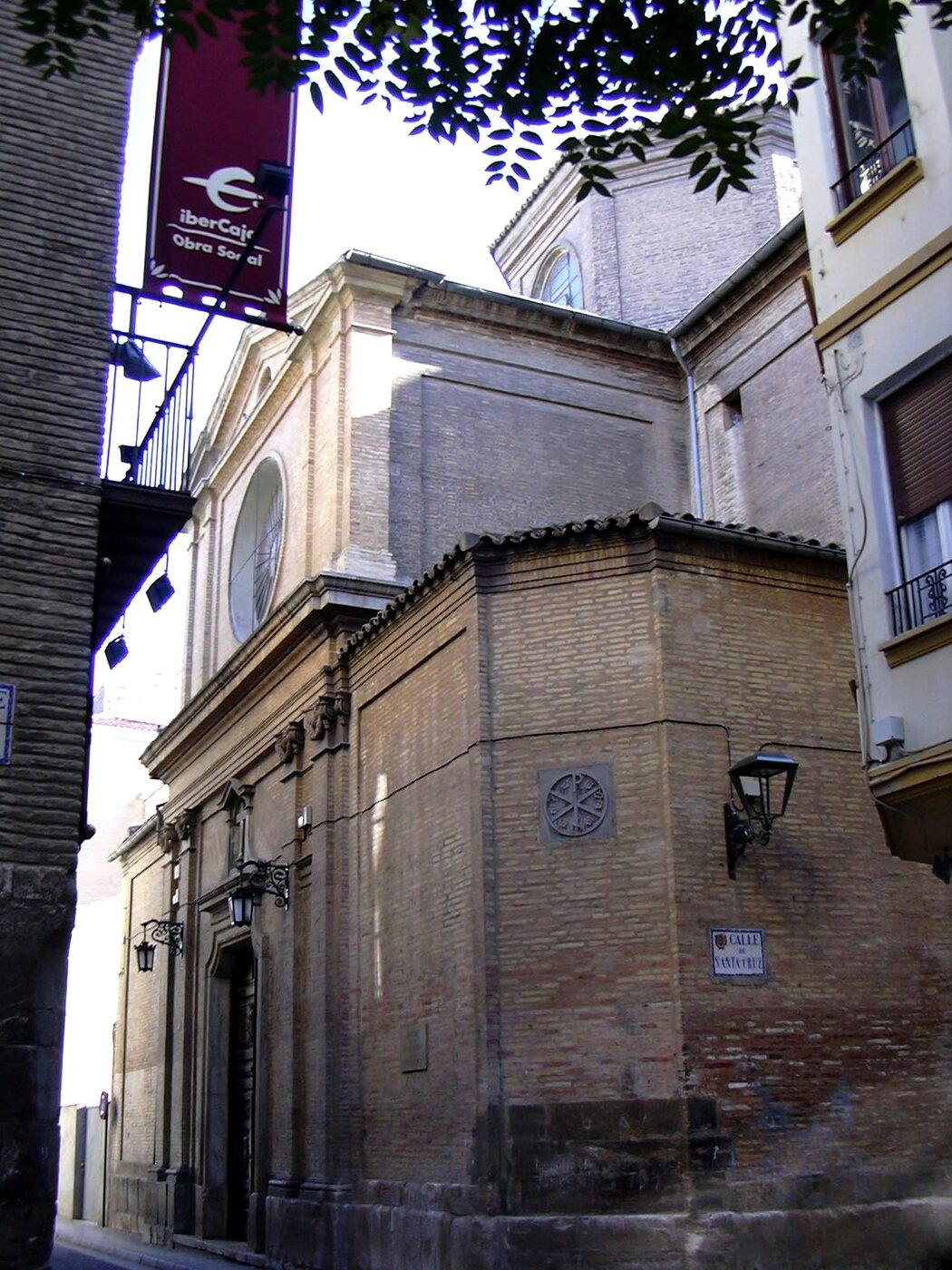Iglesia de la exaltación de la Santa Cruz en Zaragoza
