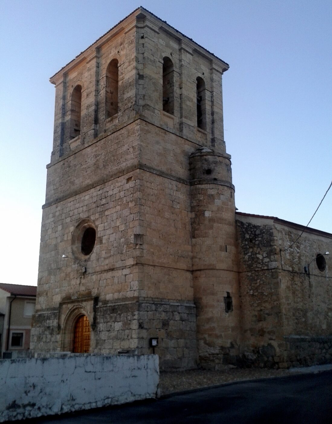 Iglesia de Santo Tomás en Rábano
