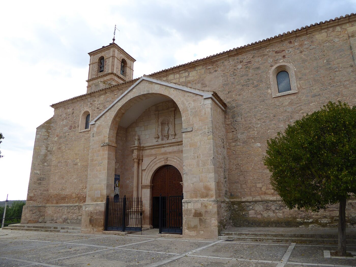 Iglesia de la Asunción en Osa de la Vega
