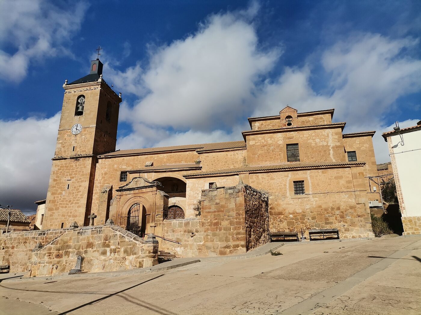 Iglesia de Nuestra Señora de la Romerosa en Fuentelmonge