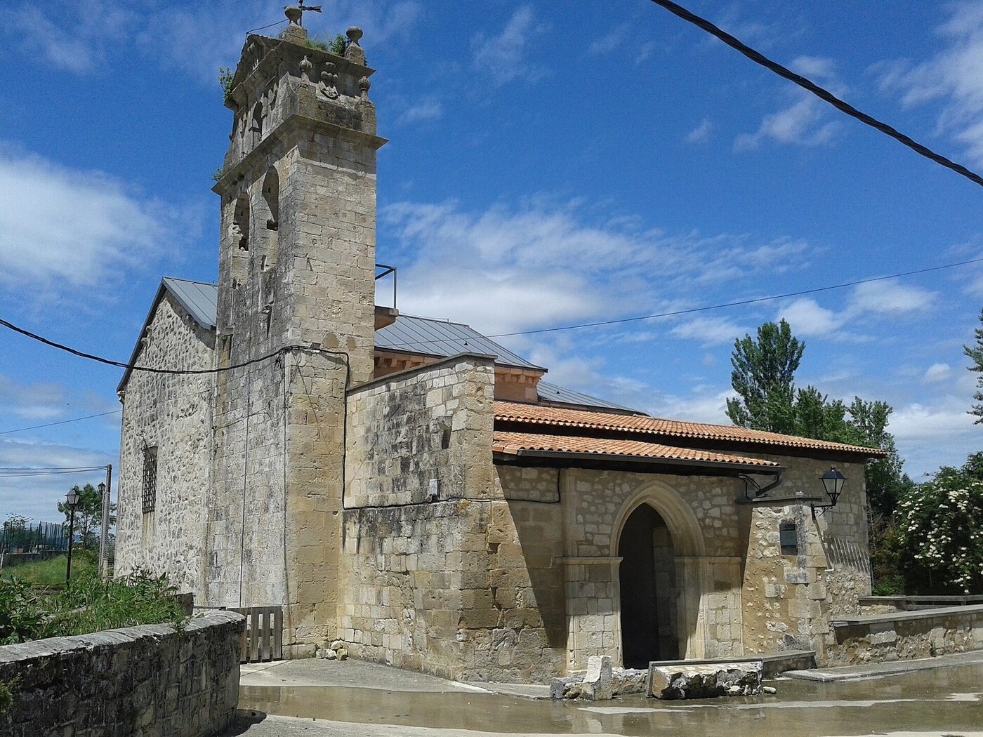 Iglesia de Nuestra Señora de la Asunción en Iruraiz-Gauna