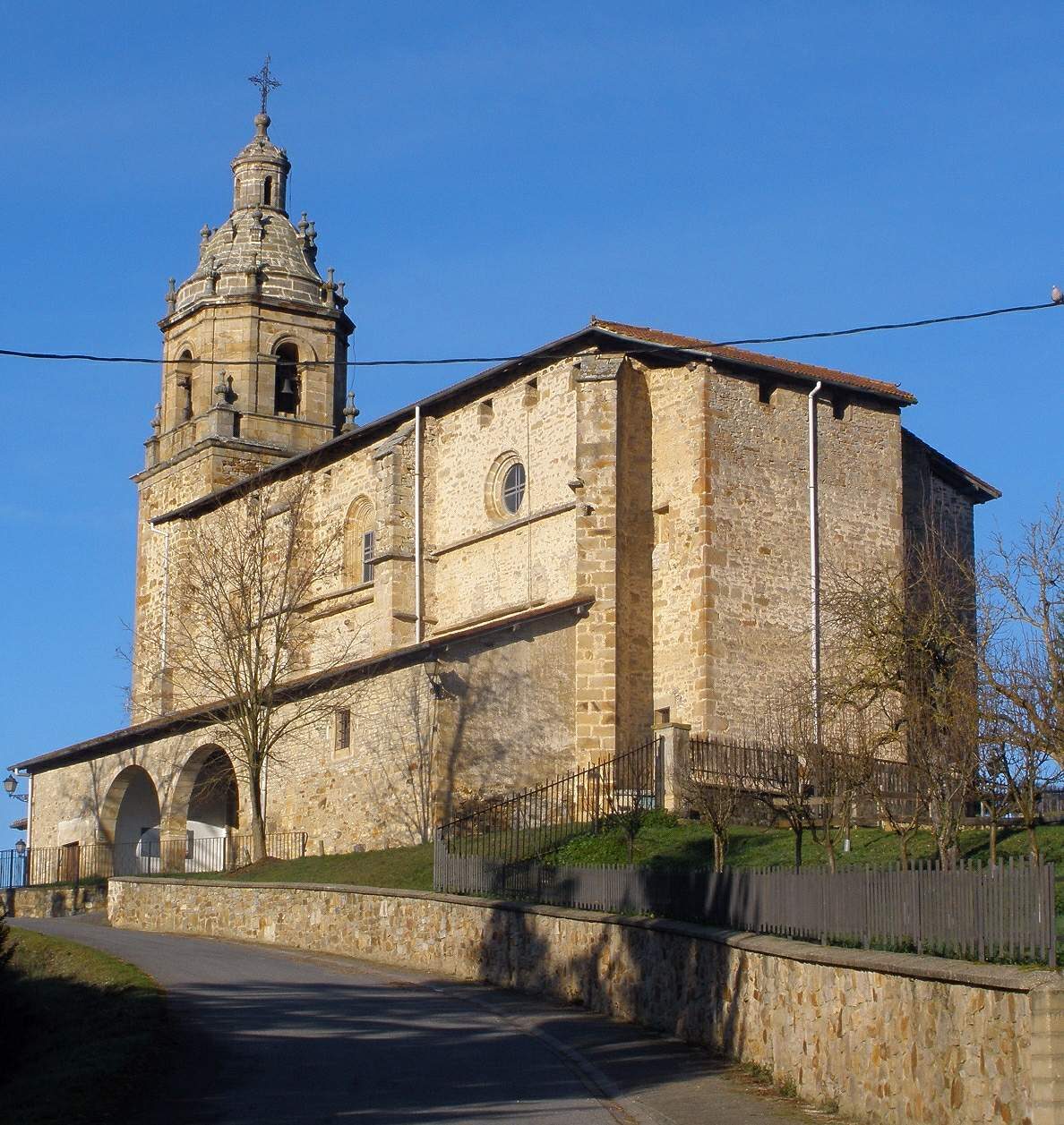 Iglesia de San Juan Bautista en Barrundia