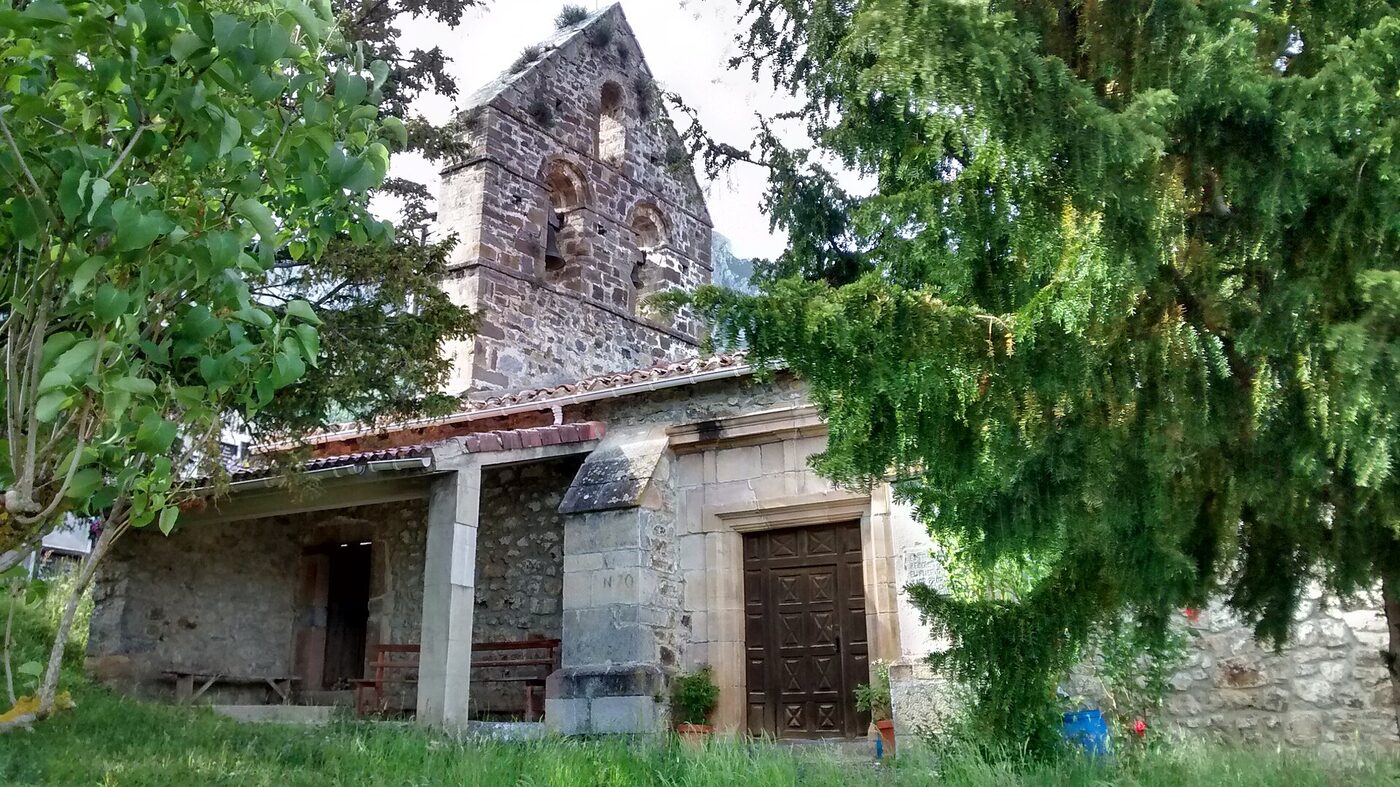 Iglesia de Santiago en Cillorigo de Liébana
