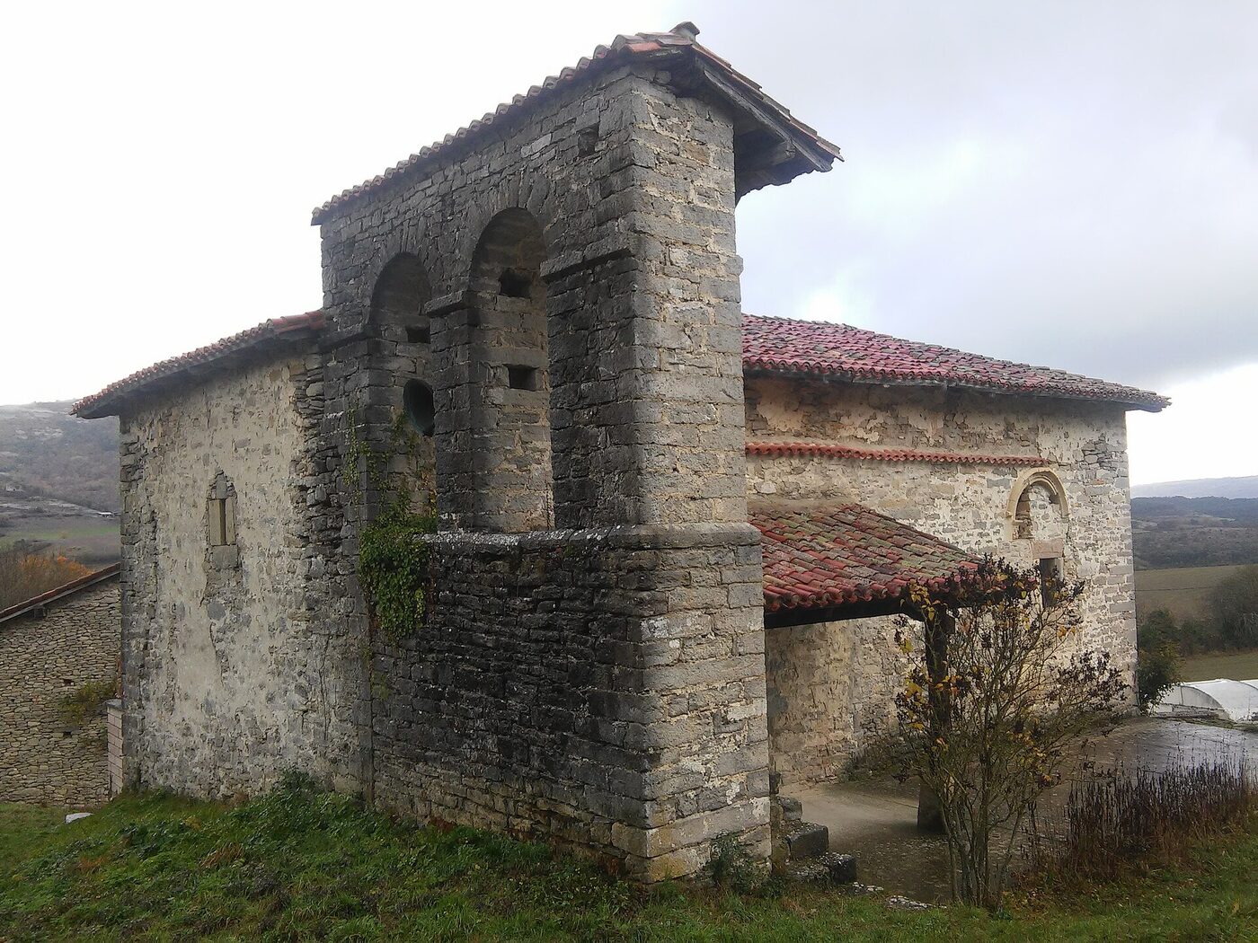 Iglesia de Santiago en Kuartango