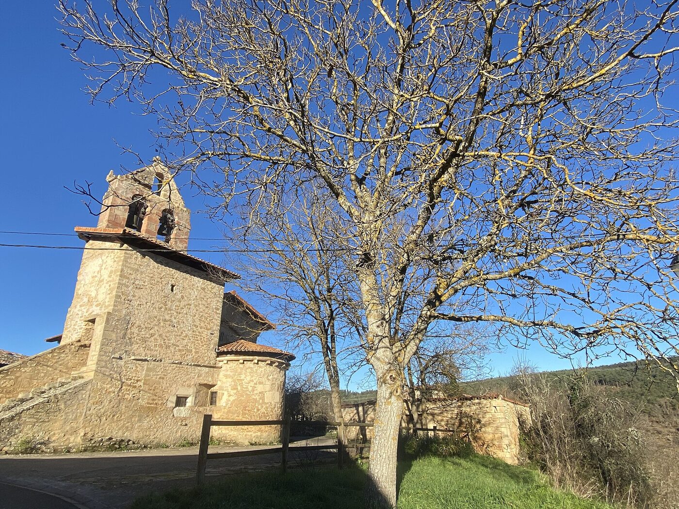 Iglesia de la Asunción de Nuestra Señora en Valluerca en Valdegovía