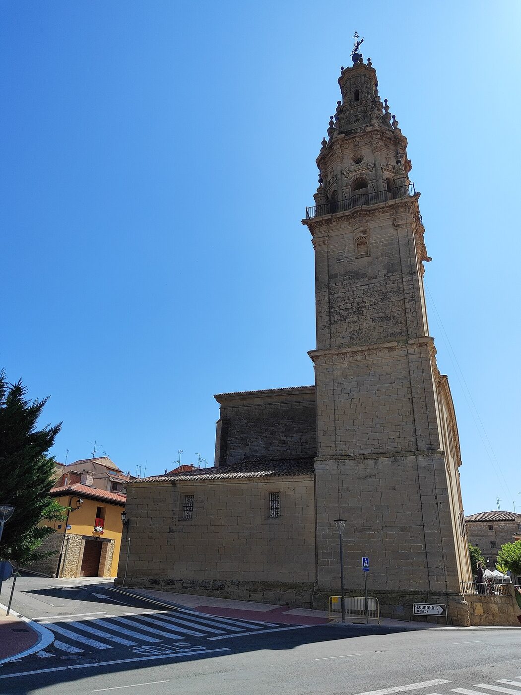 Jasokunde Andremaria eliza en Oyón